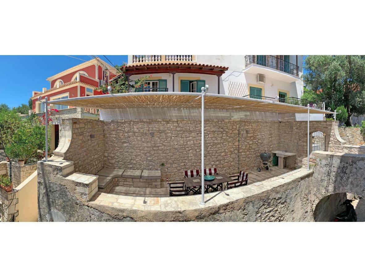 Averto Avali Gaios Esterno foto